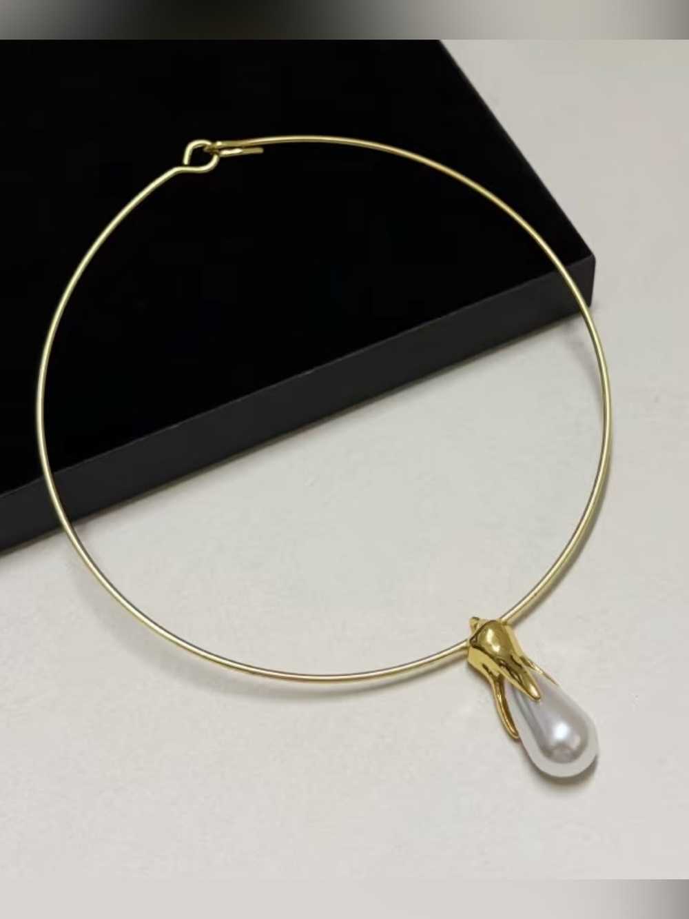 Schiaparelli Inspired Gold Pearl Teardrop Choker Necklace